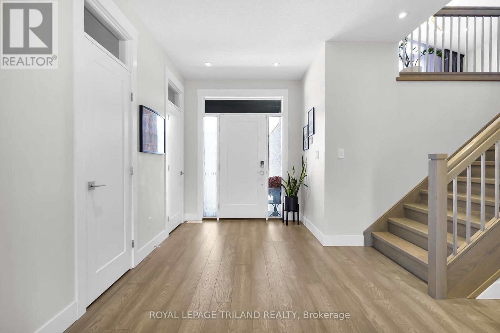 1422 Lawson Road, London North, Ontario  N6G 0E2 - Photo 4 - X12685758