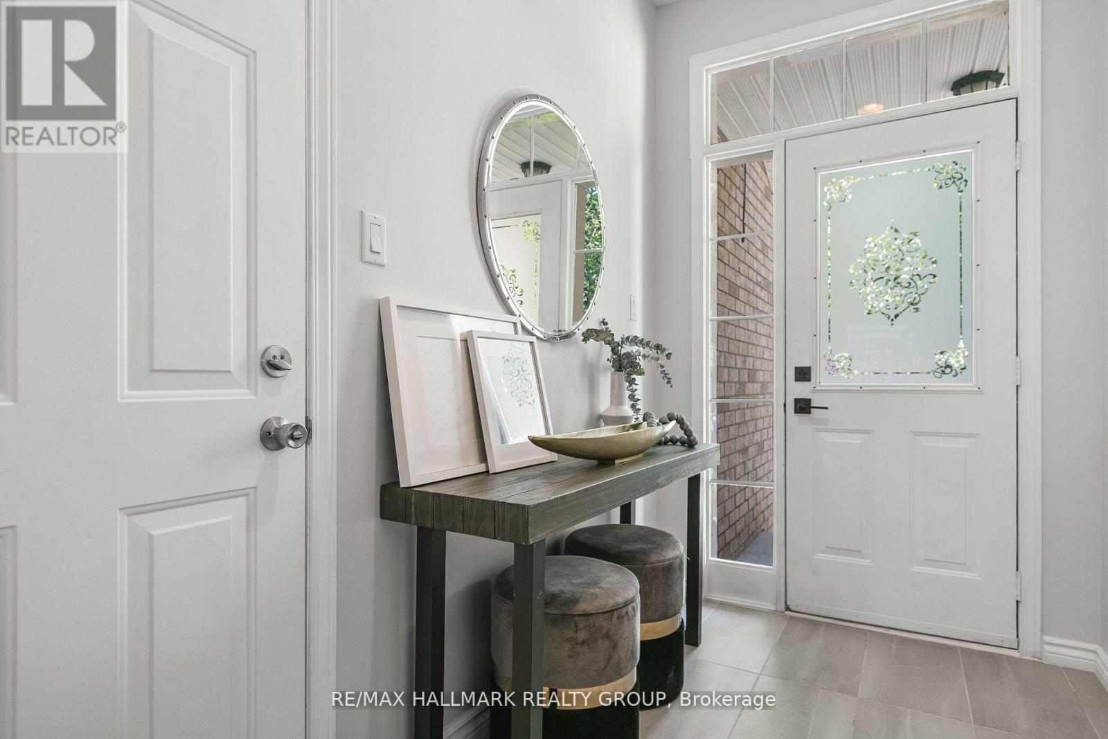 31 Saddlesmith Circle, Ottawa, Ontario  K2M 2Y8 - Photo 3 - X12685714