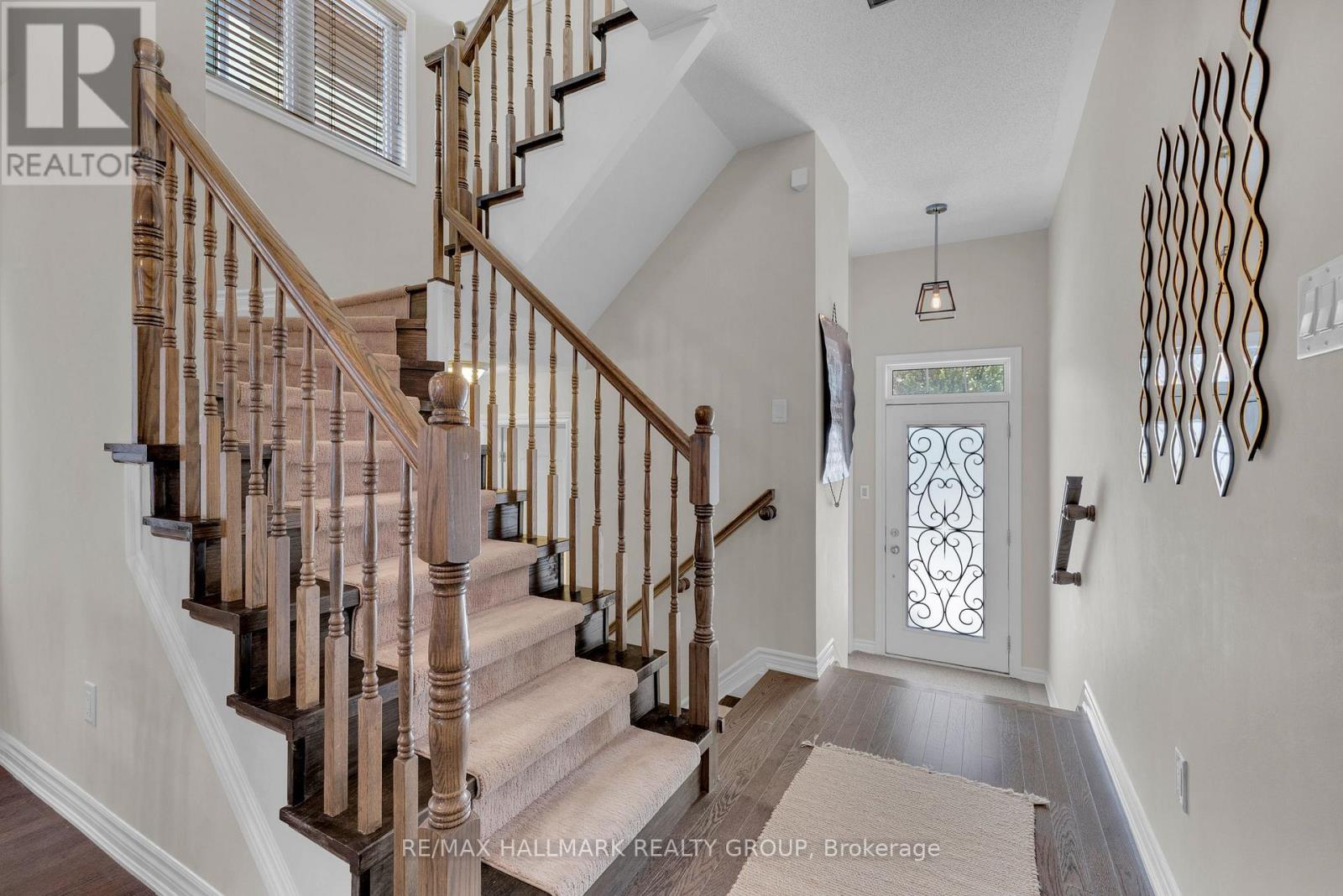 229 Meadowbreeze Drive, Ottawa, Ontario  K2M 3A6 - Photo 28 - X12685742