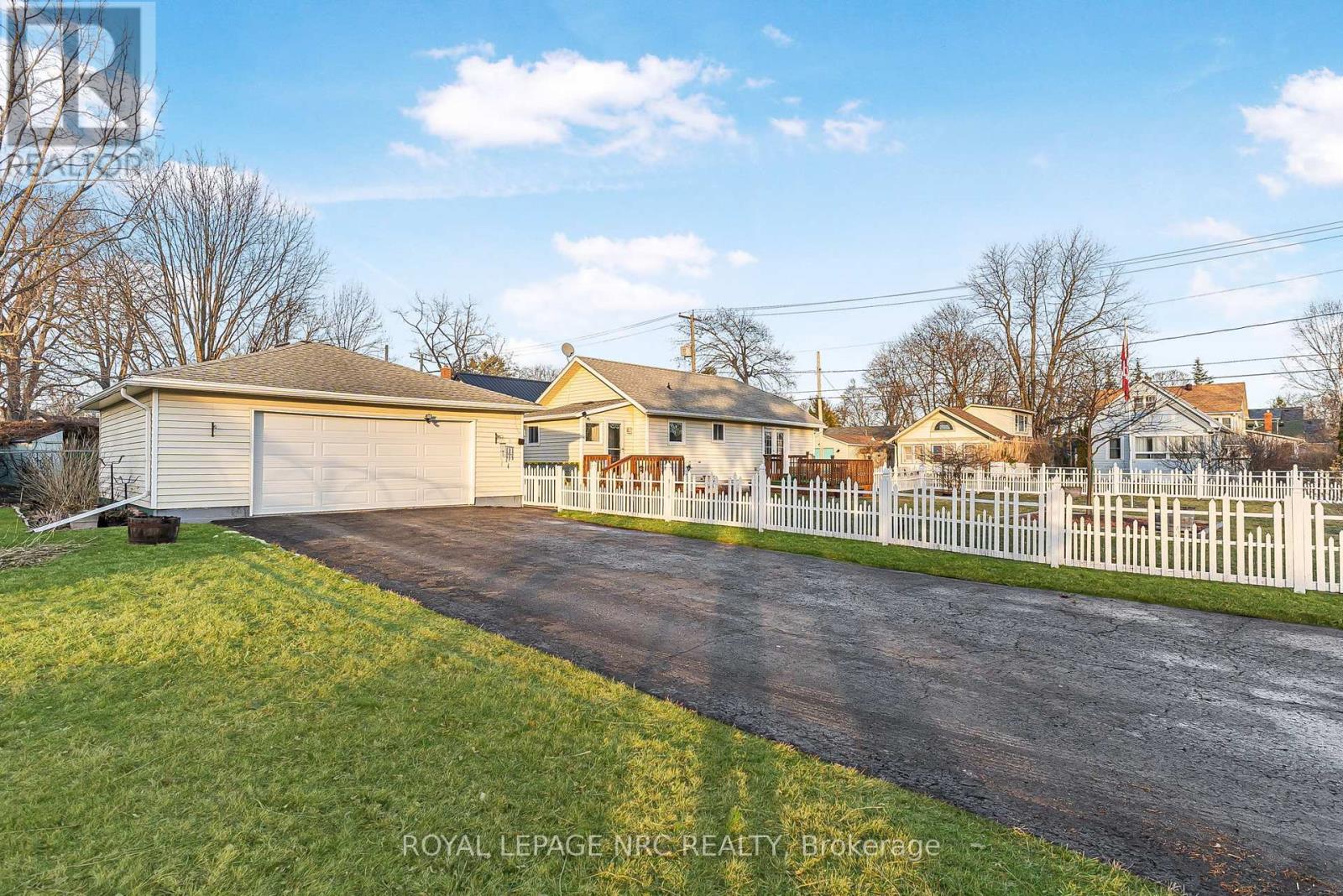 225 DERBY ROAD, Fort Erie, Ontario