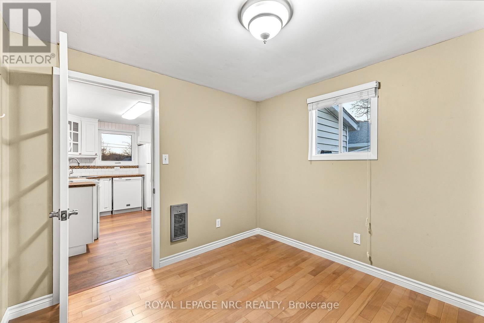 225 Derby Road, Fort Erie, Ontario  L0S 1B0 - Photo 18 - X12685746