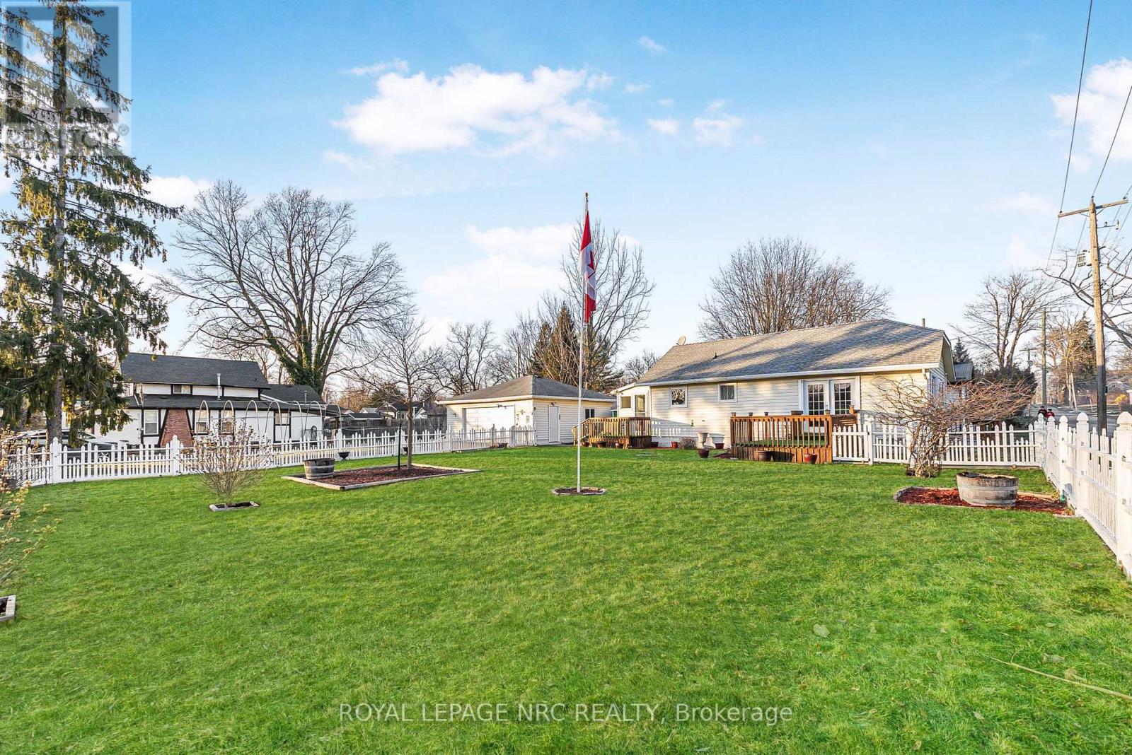 225 Derby Road, Fort Erie, Ontario  L0S 1B0 - Photo 22 - X12685746