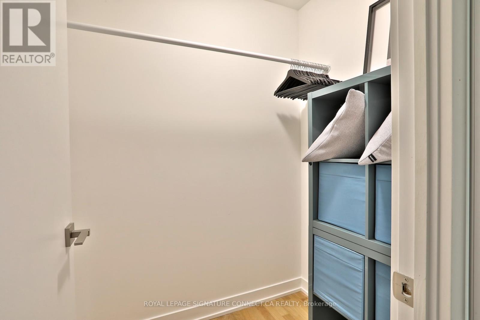 830 - 20 Minowan Miikan Lane, Toronto, Ontario  M6J 0E5 - Photo 18 - C12633786