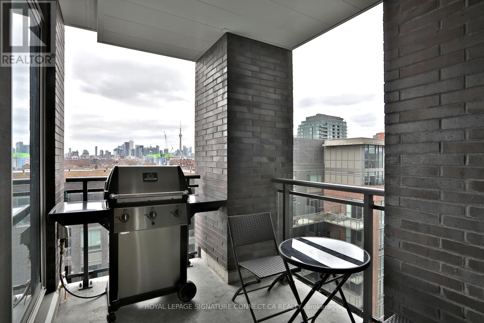 830 - 20 Minowan Miikan Lane, Toronto, Ontario  M6J 0E5 - Photo 23 - C12633786