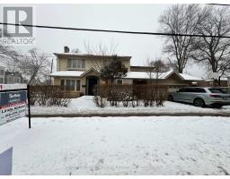 591 WOBURN AVENUE, Toronto, Ontario