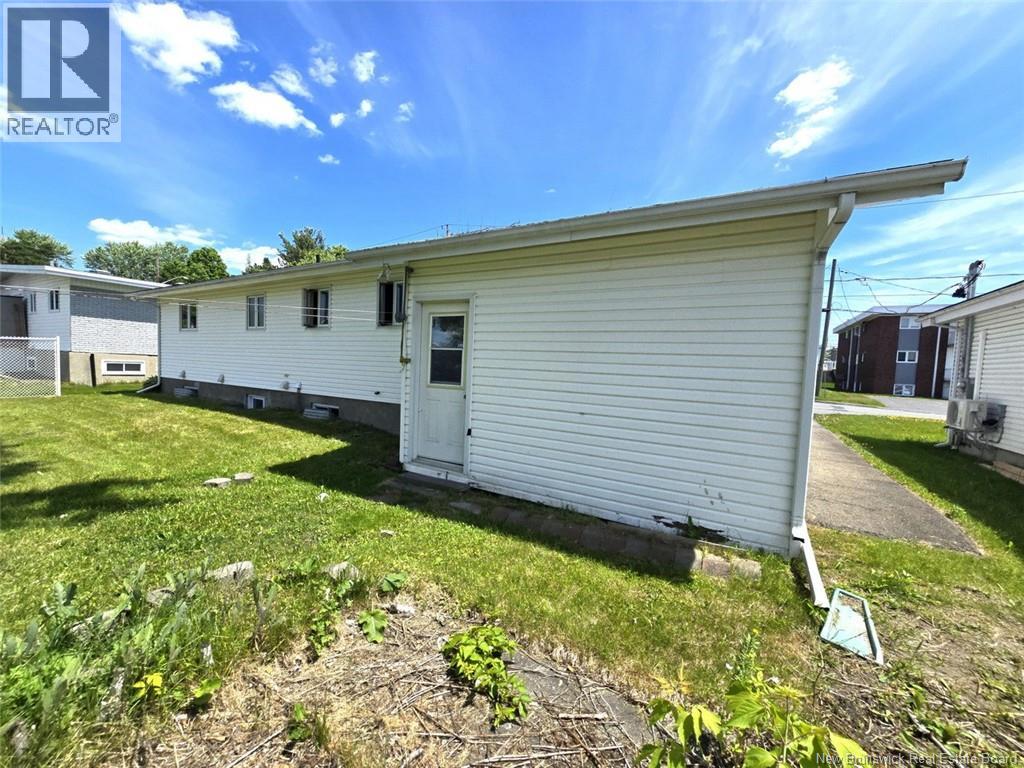 56 32th Avenue, Edmundston, New Brunswick  E3V 2S2 - Photo 38 - NB131962