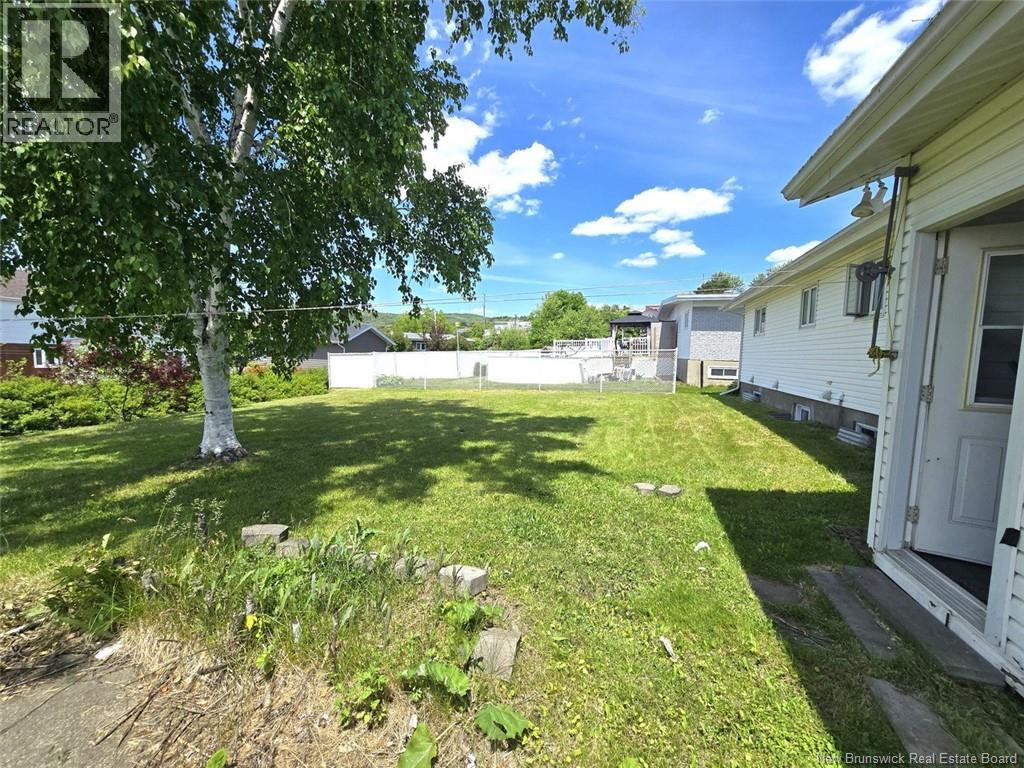 56 32th Avenue, Edmundston, New Brunswick  E3V 2S2 - Photo 39 - NB131962