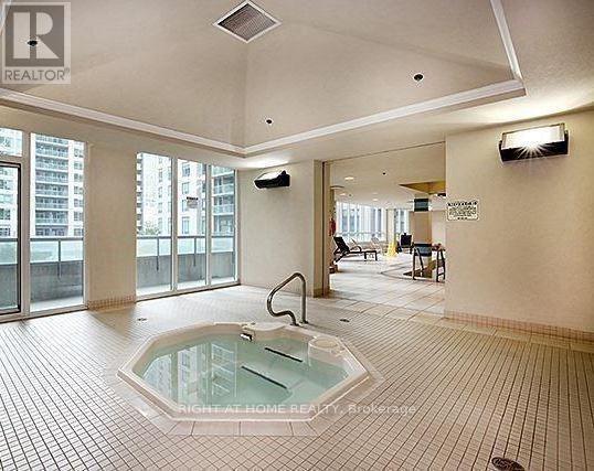 602 - 51 Lower Simcoe Street, Toronto, Ontario  M5J 3A2 - Photo 4 - C12685656