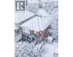 2301 BARONWOOD Drive, Oakville, Ontario