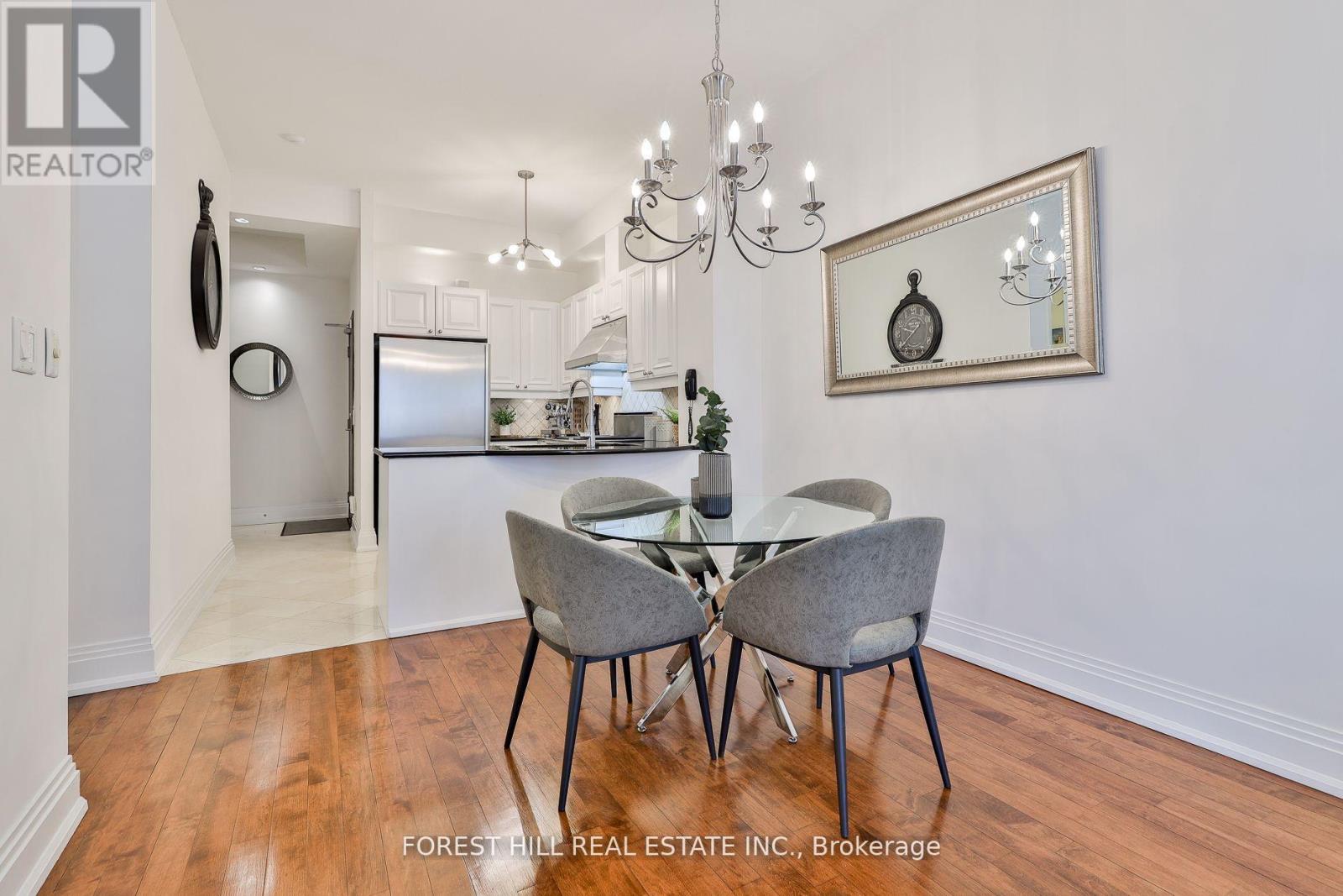 1006 - 99 Avenue Road, Toronto, Ontario  M5R 2G5 - Photo 6 - C12685666