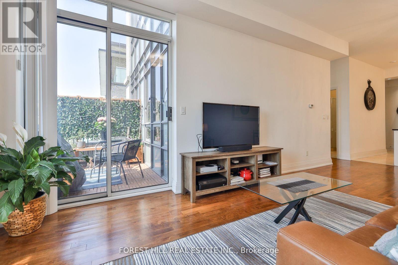 1006 - 99 Avenue Road, Toronto, Ontario  M5R 2G5 - Photo 9 - C12685666