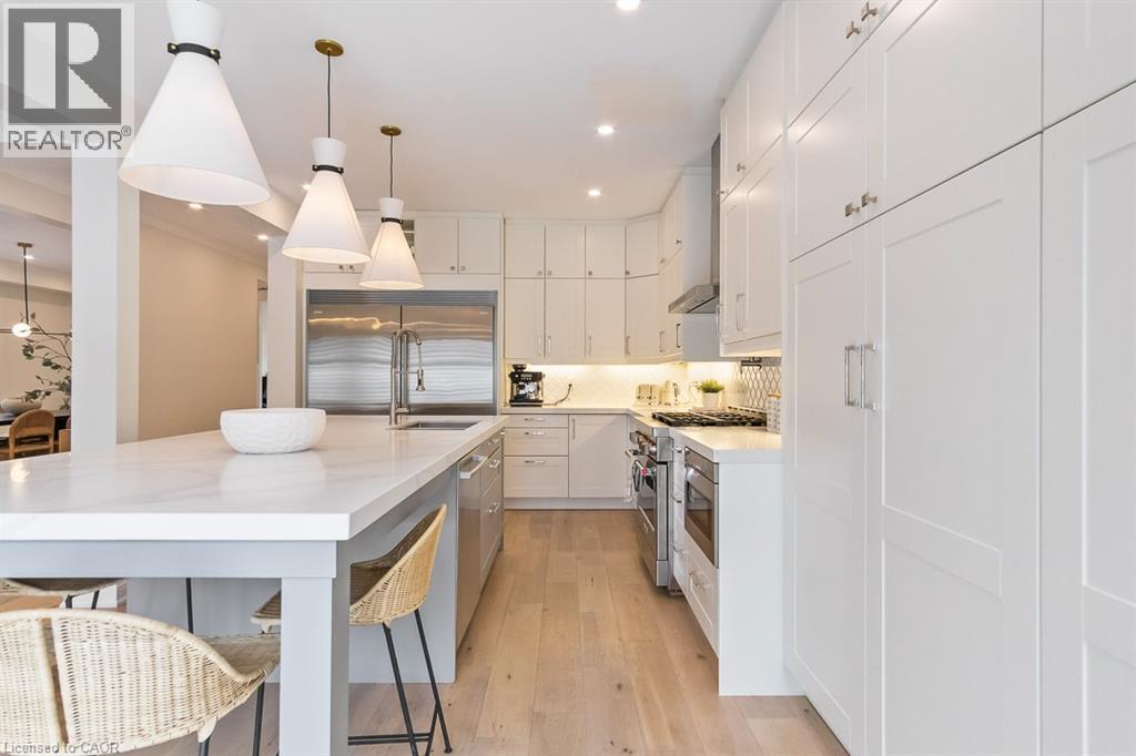 2301 Baronwood Drive, Oakville, Ontario  L6M 4Z6 - Photo 11 - 40797602