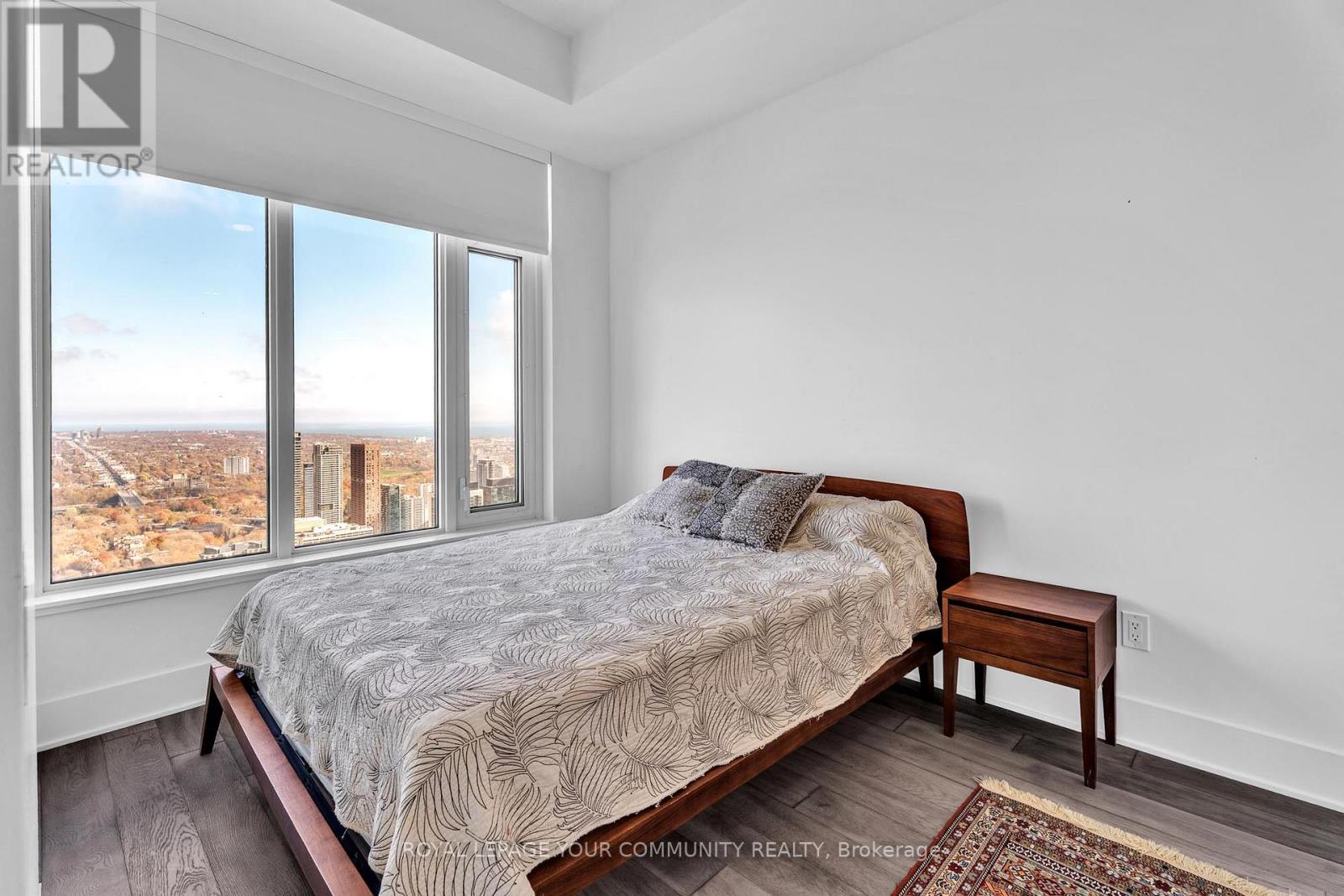 6204 - 11 Yorkville Avenue, Toronto, Ontario  M1W 1L2 - Photo 15 - C12685702