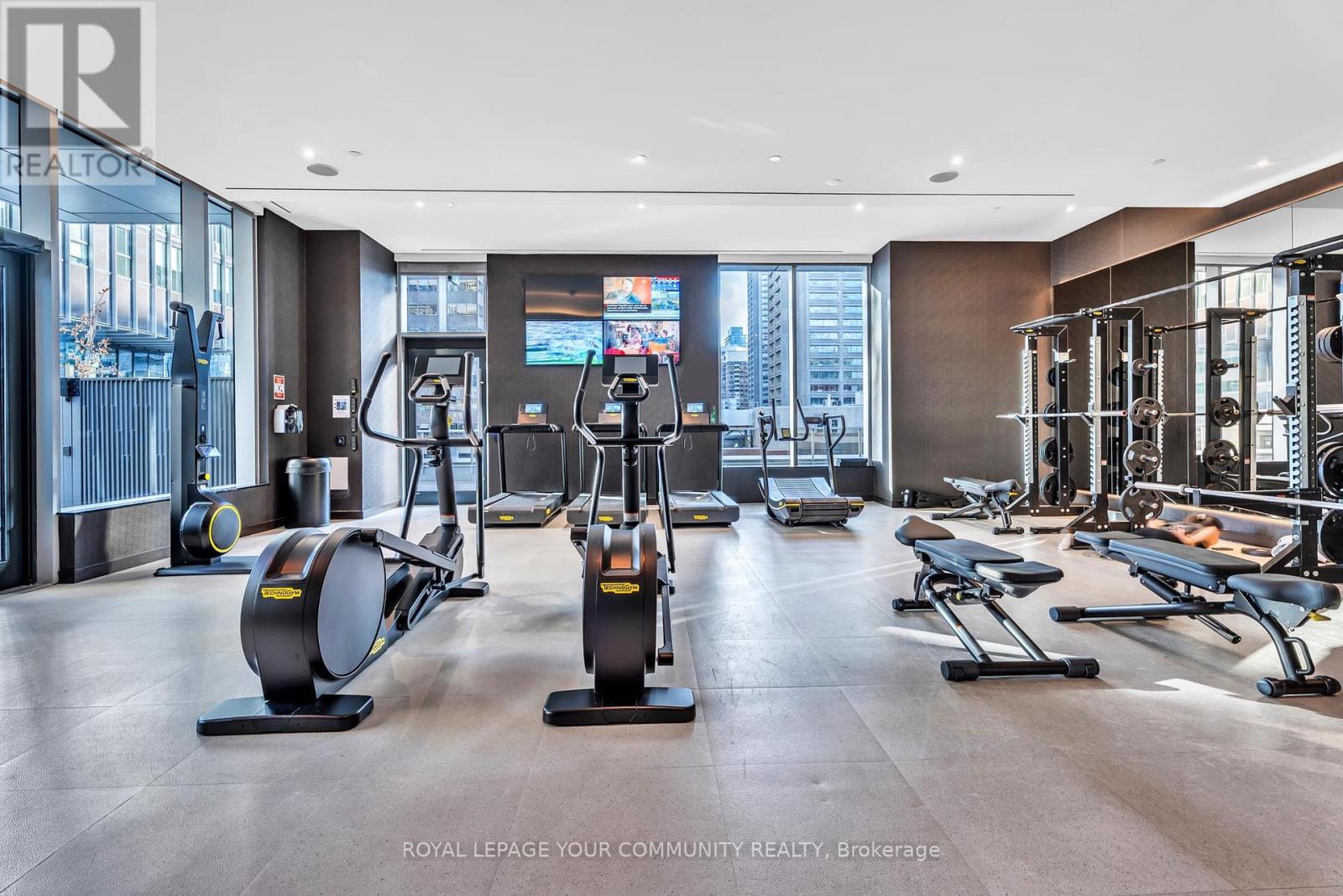 6204 - 11 Yorkville Avenue, Toronto, Ontario  M1W 1L2 - Photo 36 - C12685702