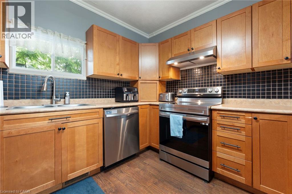 17 Bertha Street, Simcoe, Ontario  N3Y 3M6 - Photo 10 - 40797726