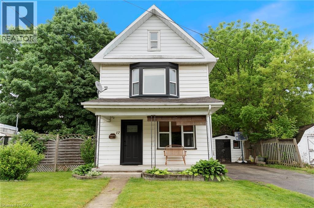 17 BERTHA Street, Simcoe, Ontario