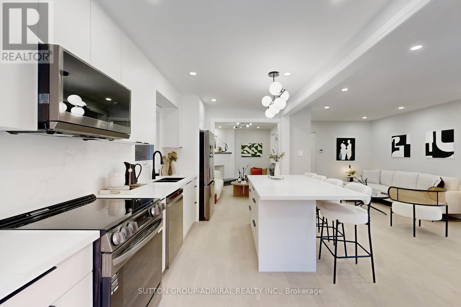 31 Whitney Place, Vaughan, Ontario  L4J 6V9 - Photo 12 - N12685680