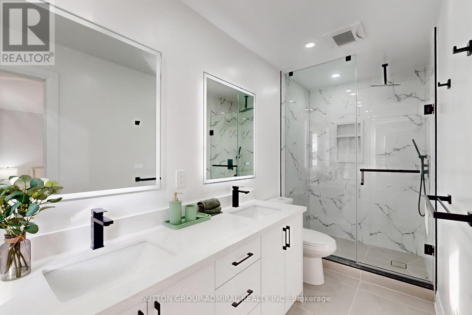 31 Whitney Place, Vaughan, Ontario  L4J 6V9 - Photo 27 - N12685680