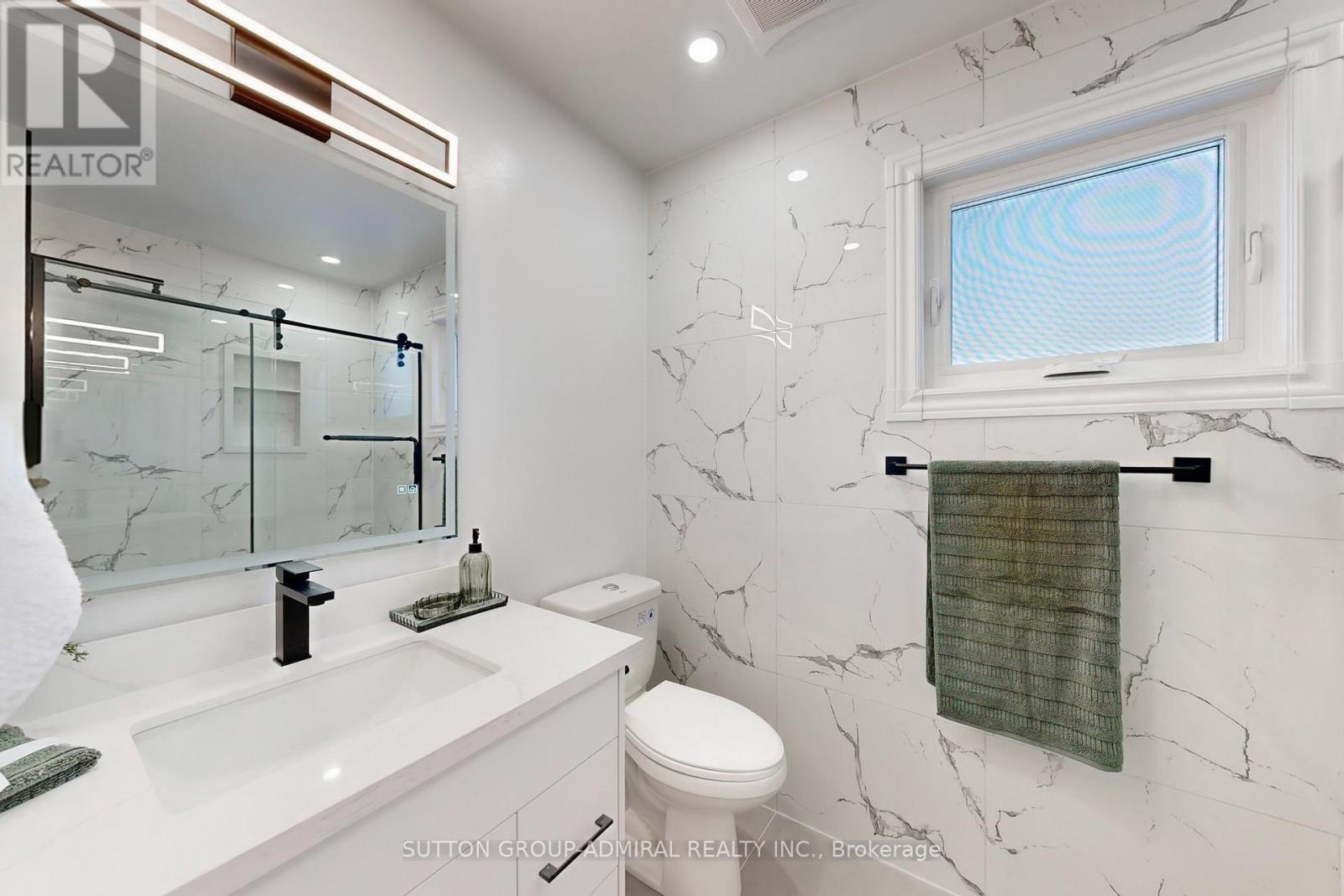 31 Whitney Place, Vaughan, Ontario  L4J 6V9 - Photo 29 - N12685680