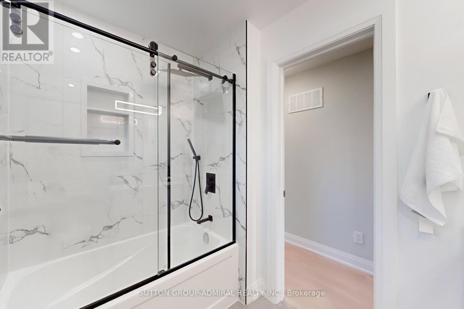 31 Whitney Place, Vaughan, Ontario  L4J 6V9 - Photo 30 - N12685680