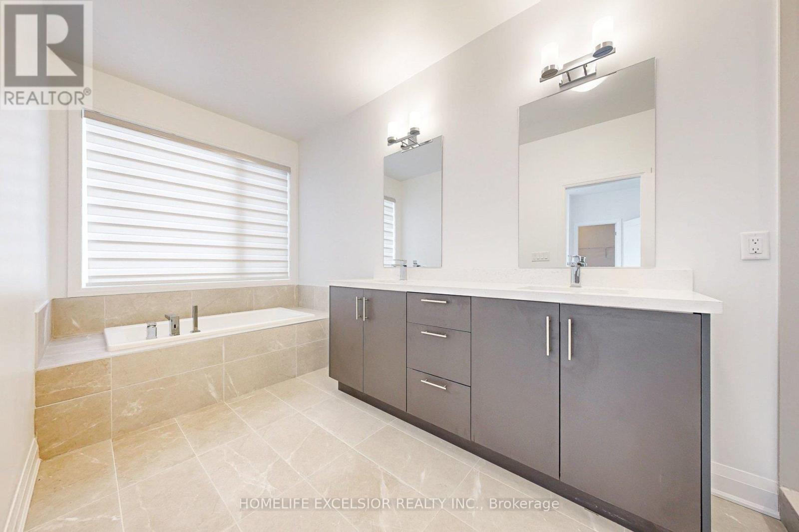 3 Vern Robertson Gate, Uxbridge, Ontario  L9P 0R9 - Photo 41 - N12685682