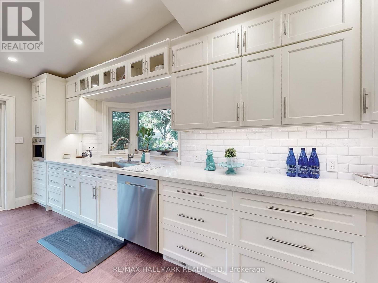 165 Lori Avenue, Whitchurch-Stouffville, Ontario  L4A 1K2 - Photo 12 - N12685720