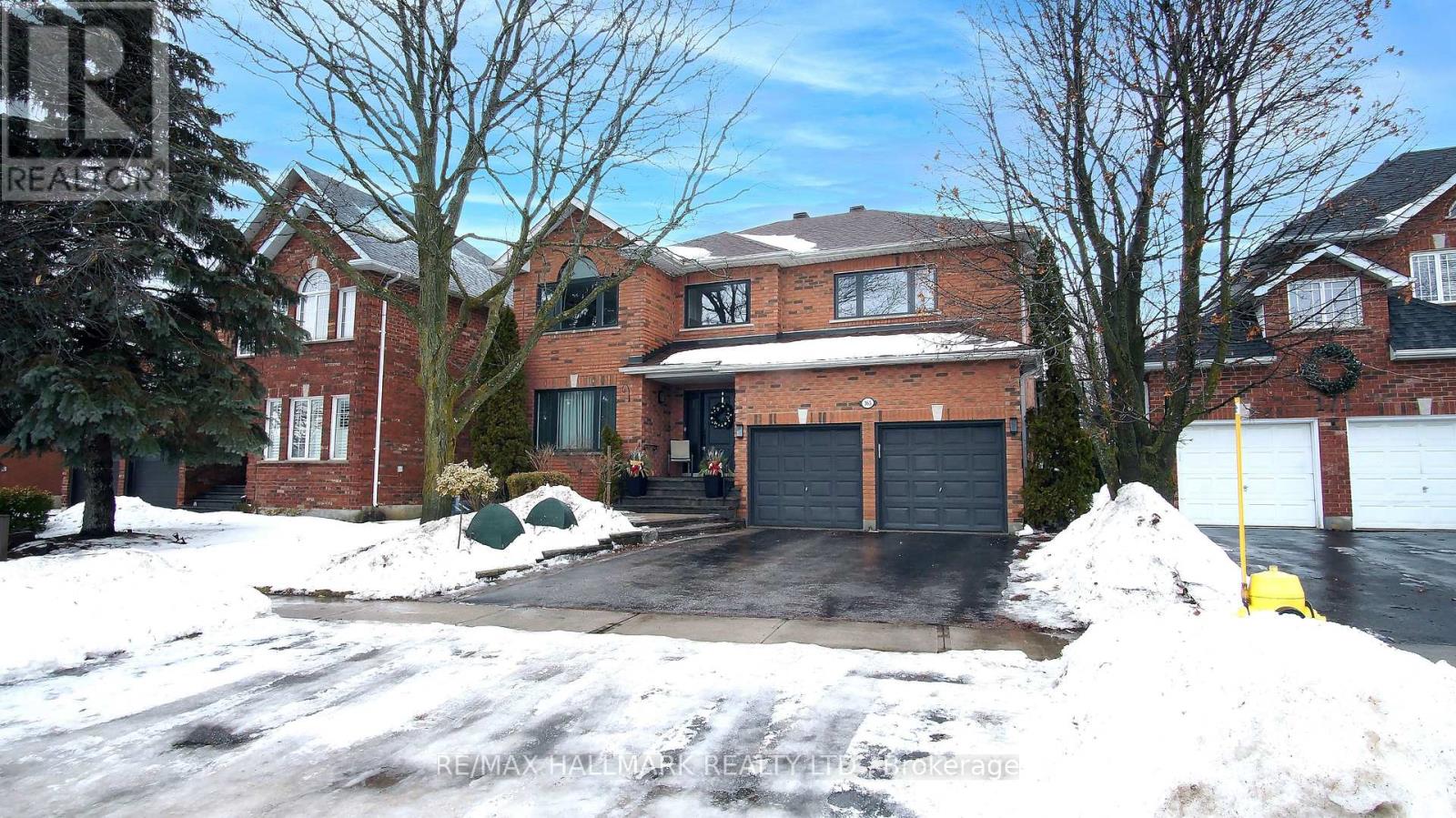 165 Lori Avenue, Whitchurch-Stouffville, Ontario  L4A 1K2 - Photo 2 - N12685720