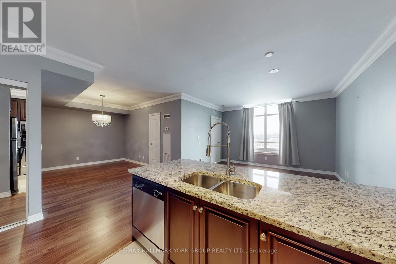 1601 - 9245 Jane Street, Vaughan, Ontario  L6A 0J9 - Photo 6 - N12685754