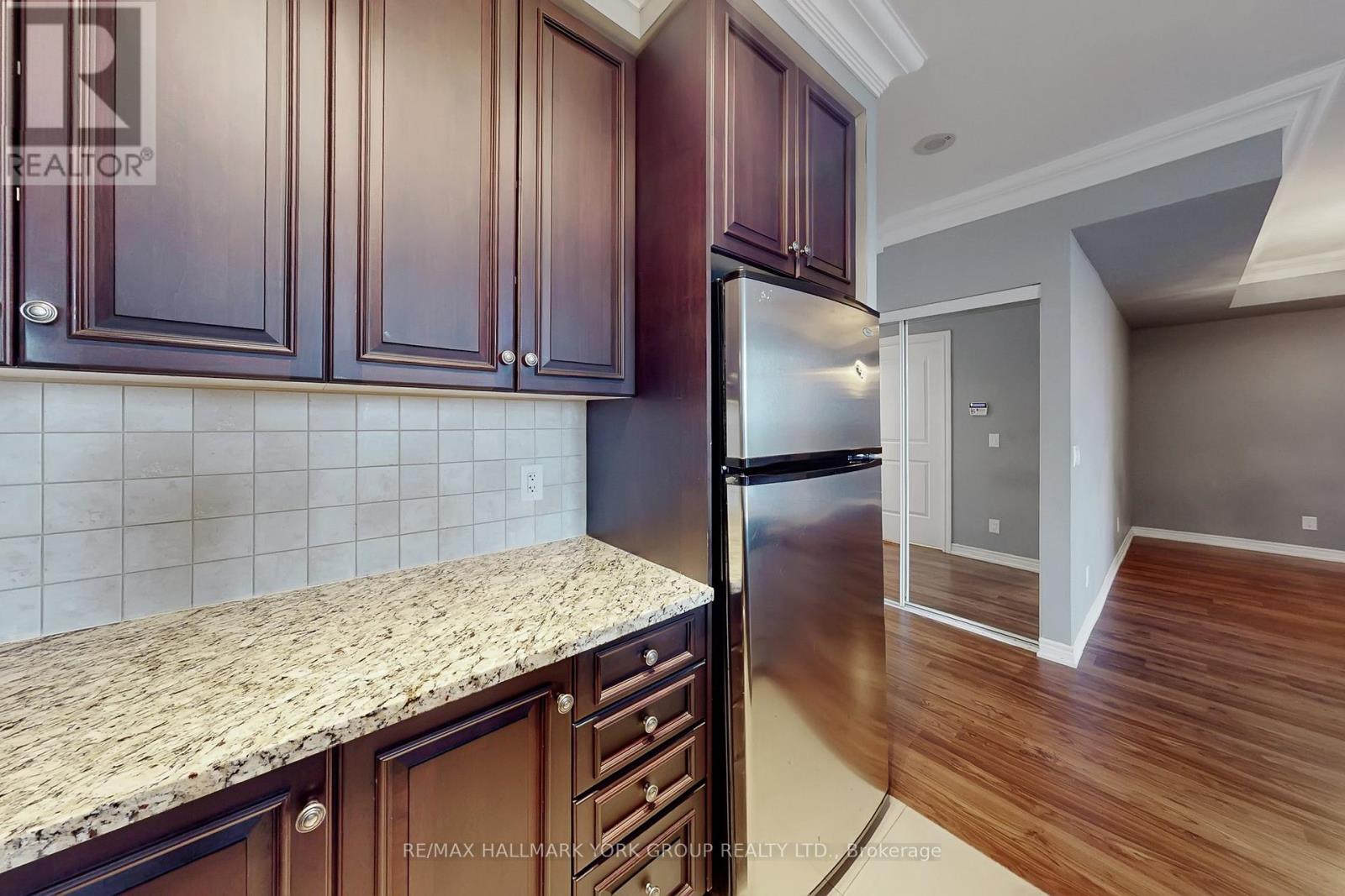 1601 - 9245 Jane Street, Vaughan, Ontario  L6A 0J9 - Photo 7 - N12685754