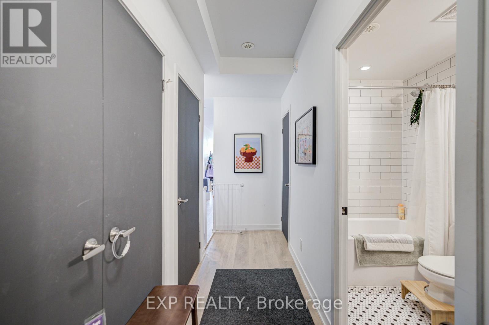 604 - 899 Queen Street E, Toronto, Ontario  M4M 0C8 - Photo 19 - E12679932