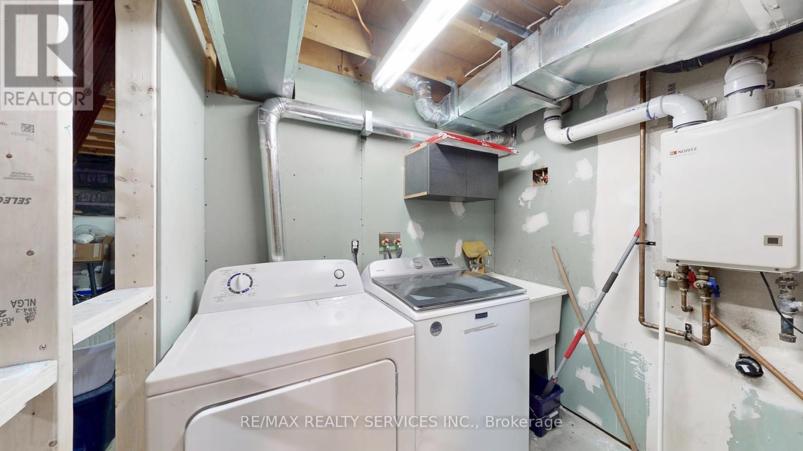 87 Huntingwood Crescent, Brampton, Ontario  L6S 1S5 - Photo 23 - W12685704