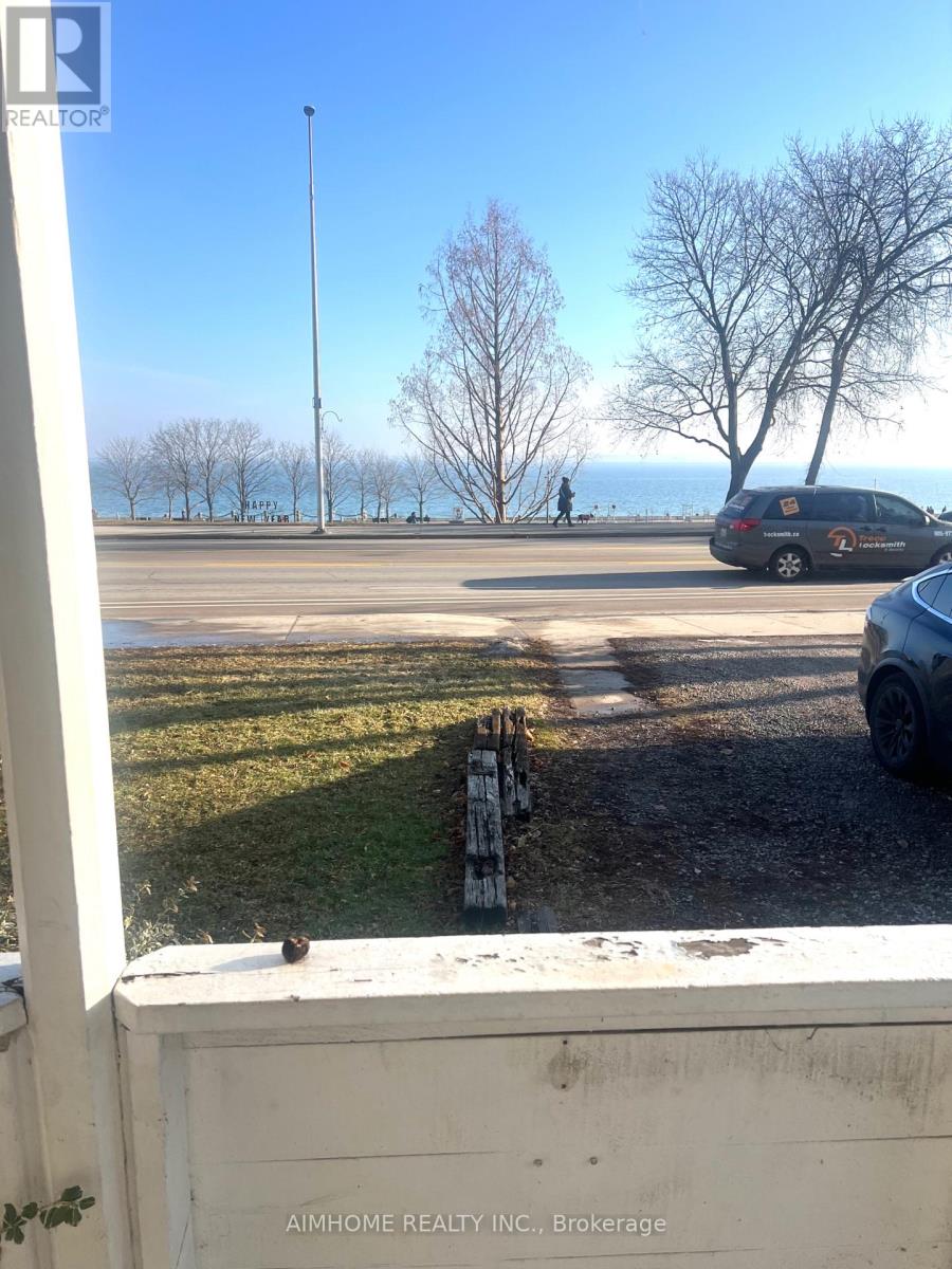 1421 Lakeshore Rd, Burlington, Ontario  L7S 1B3 - Photo 10 - W12685734