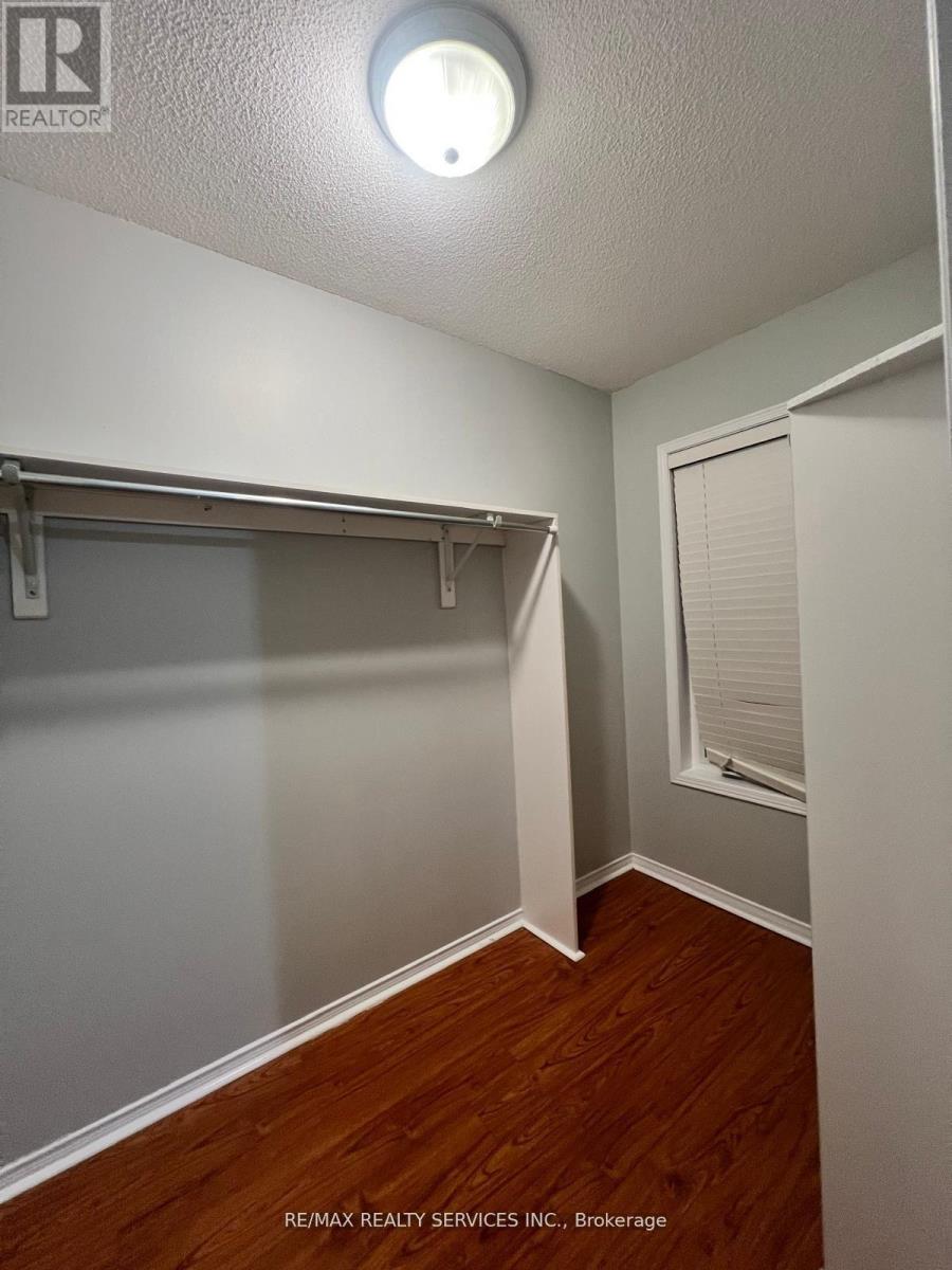 97 - 60 Fairwood Circle, Brampton, Ontario  L6R 0Y6 - Photo 13 - W12685766