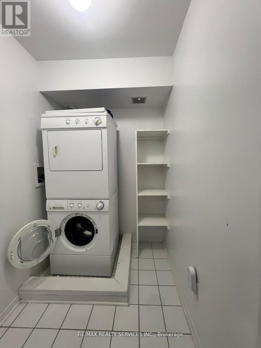 97 - 60 Fairwood Circle, Brampton, Ontario  L6R 0Y6 - Photo 14 - W12685766