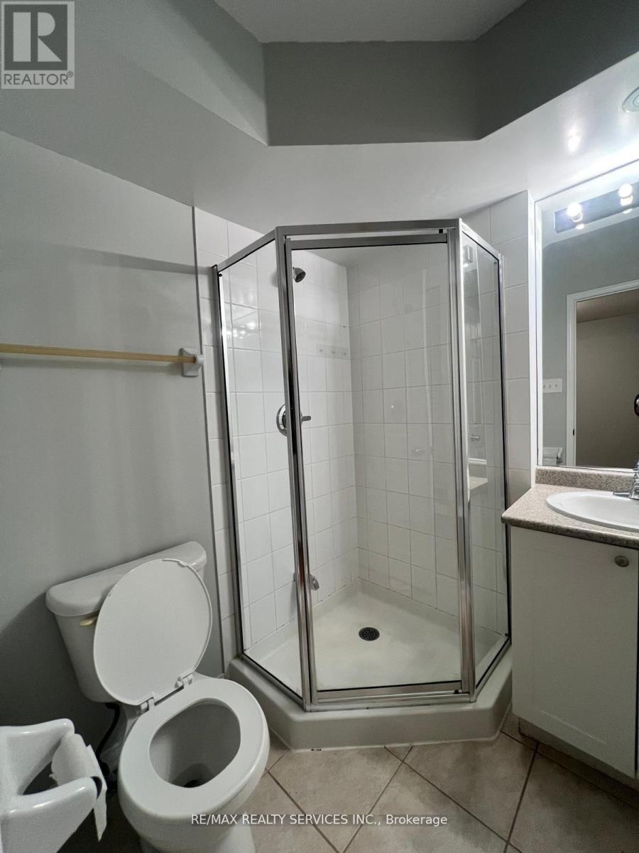 97 - 60 Fairwood Circle, Brampton, Ontario  L6R 0Y6 - Photo 9 - W12685766