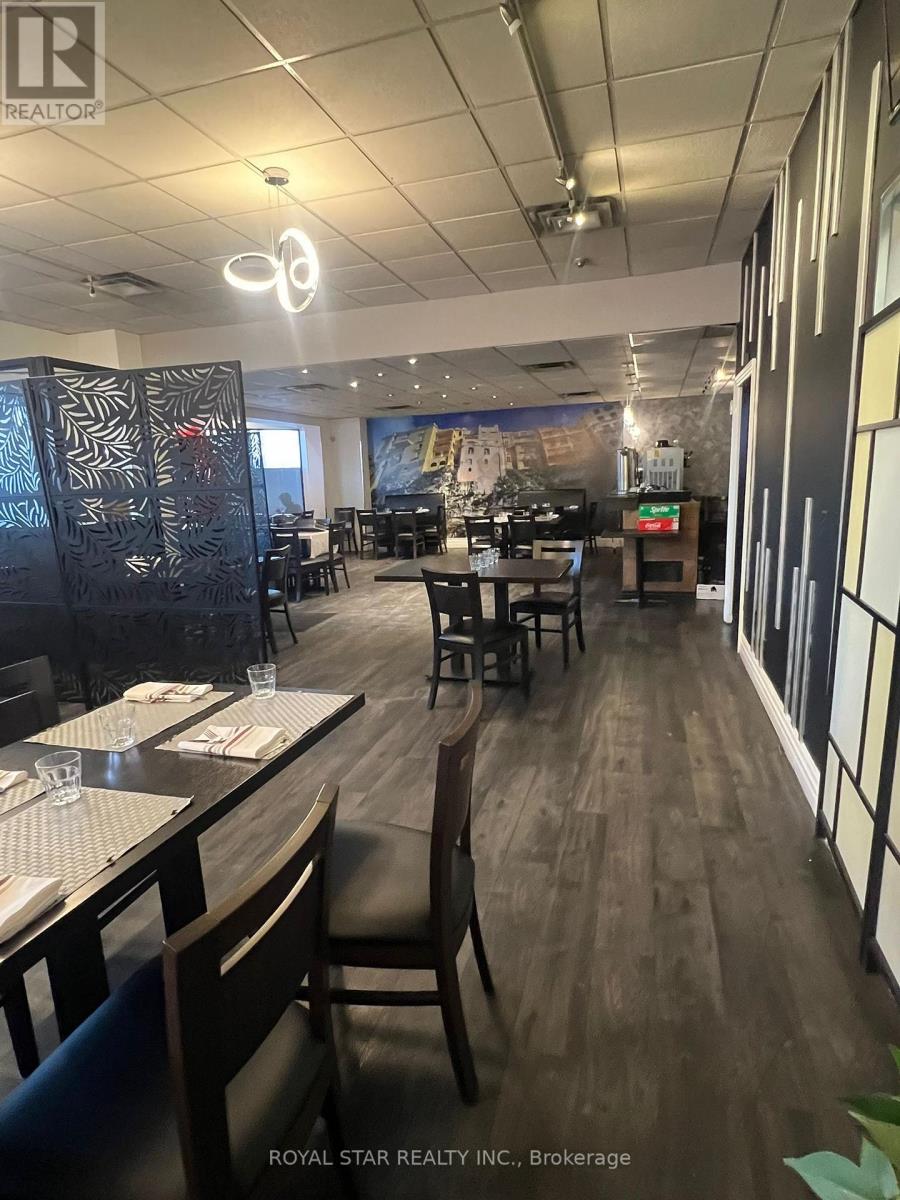 6&7 - 9300 Keele Street, Vaughan, Ontario  L6A 1P4 - Photo 13 - N12684662