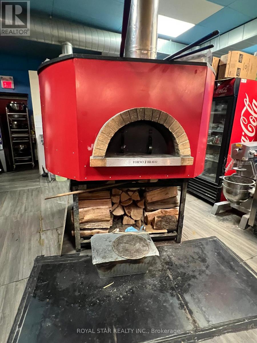 6&7 - 9300 Keele Street, Vaughan, Ontario  L6A 1P4 - Photo 11 - N12684662