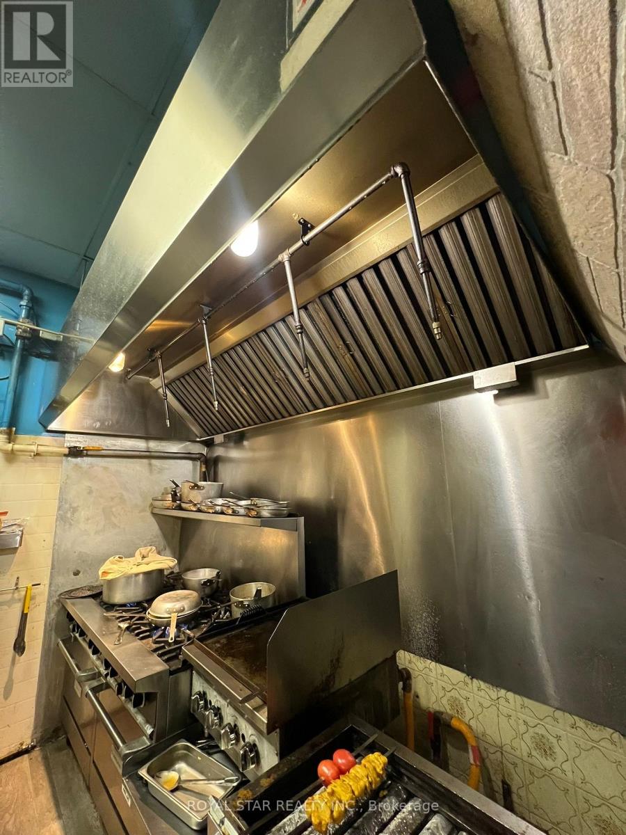 6&7 - 9300 Keele Street, Vaughan, Ontario  L6A 1P4 - Photo 29 - N12684662