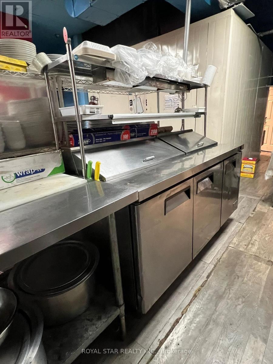 6&7 - 9300 Keele Street, Vaughan, Ontario  L6A 1P4 - Photo 27 - N12684662