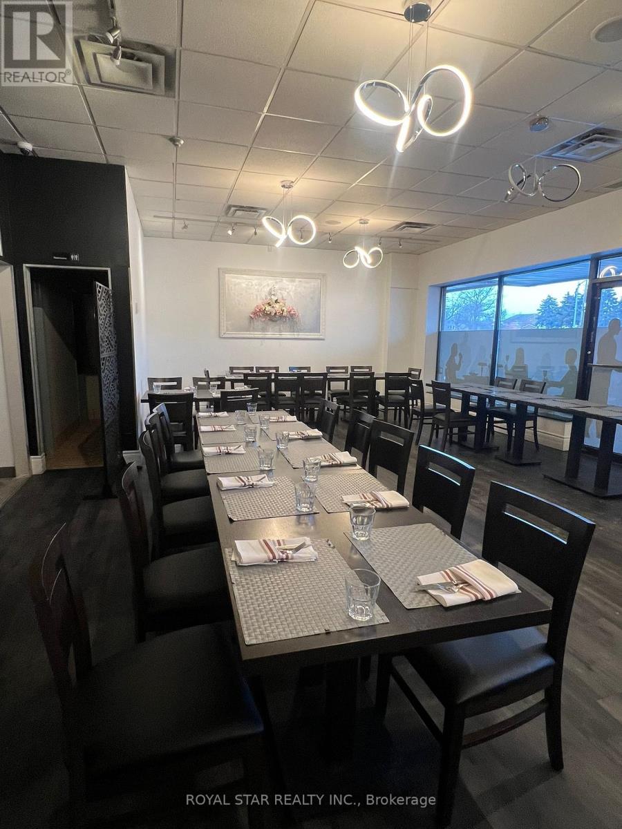 6&7 - 9300 Keele Street, Vaughan, Ontario  L6A 1P4 - Photo 7 - N12684662