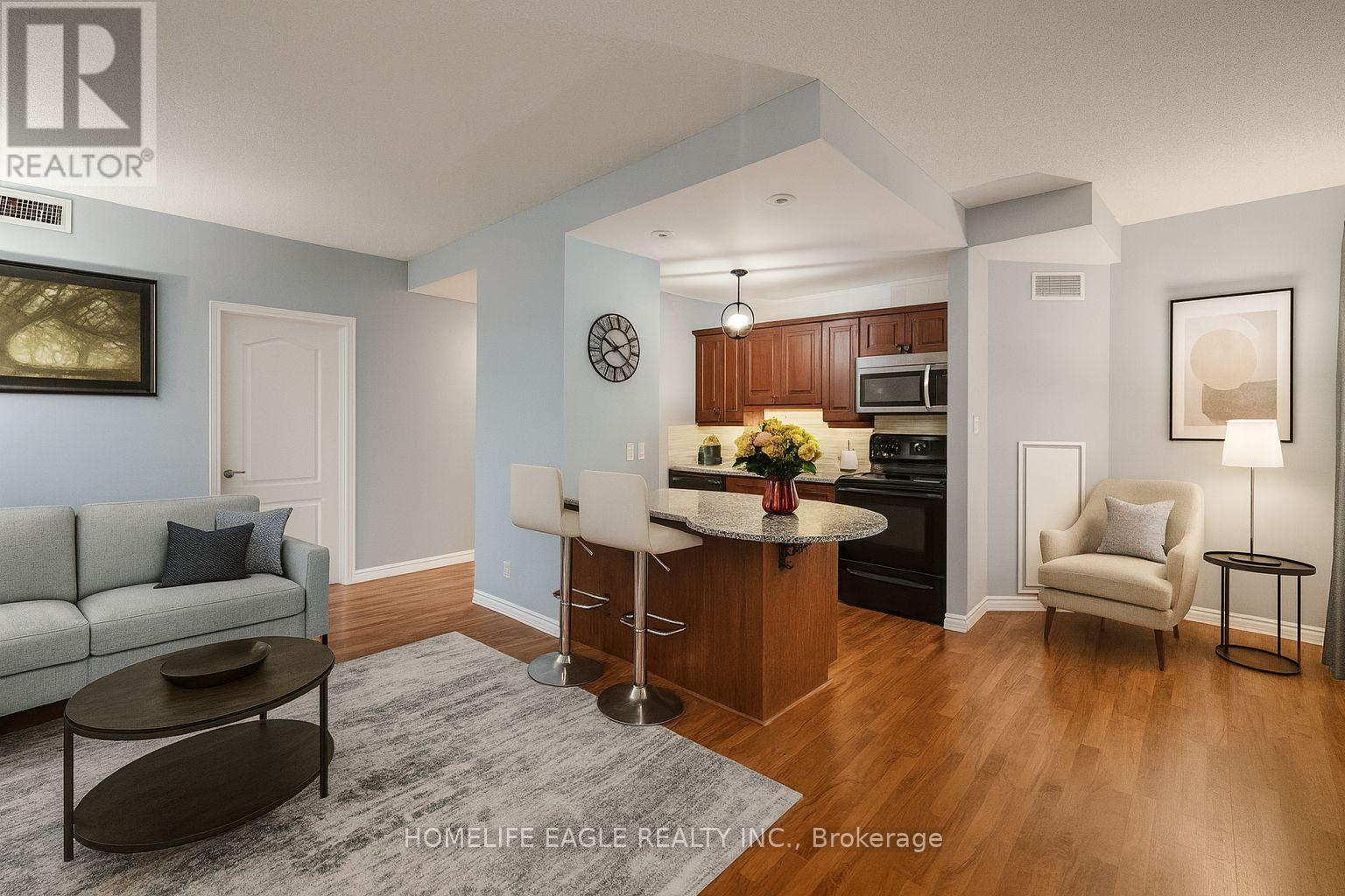 302 - 135 James Street S, Hamilton, Ontario  L8P 2Z6 - Photo 3 - X12685744