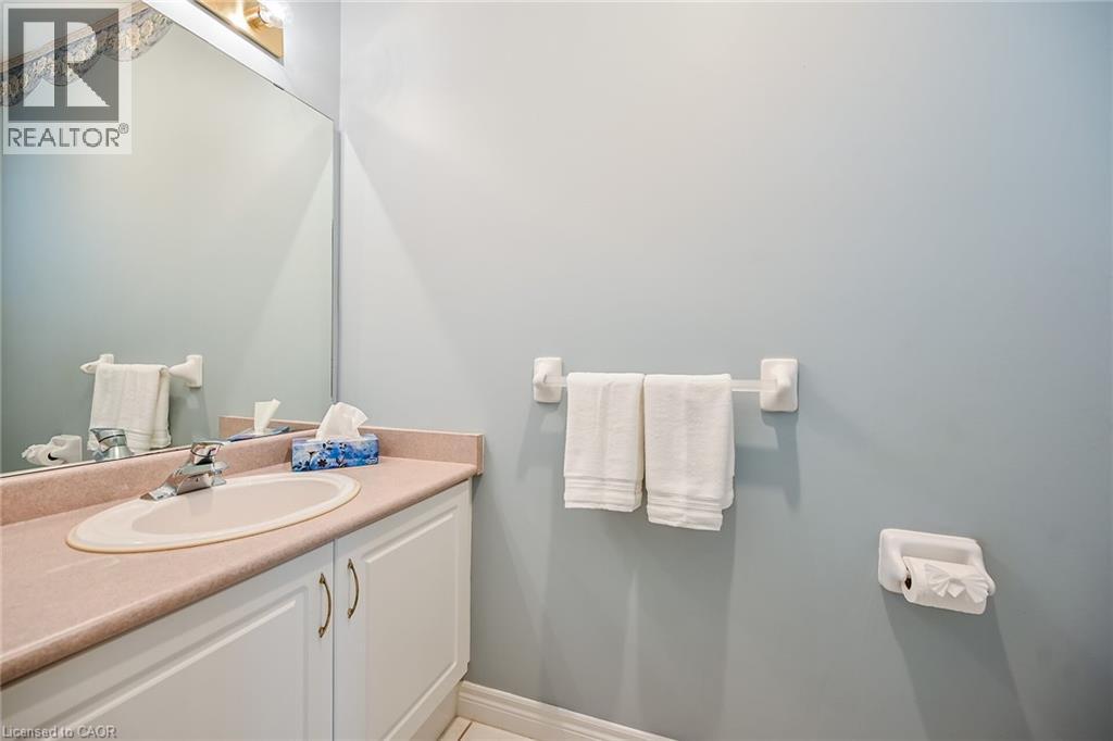 46 Northernbreeze Street, Mount Hope, Ontario  L0R 1W0 - Photo 18 - 40773705