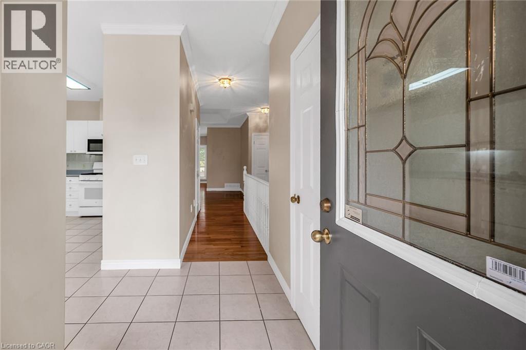 46 Northernbreeze Street, Mount Hope, Ontario  L0R 1W0 - Photo 3 - 40773705