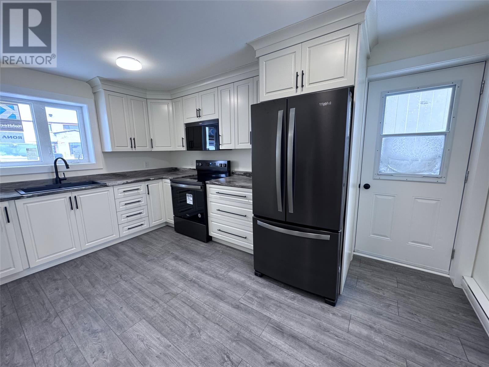 902 Hamilton Street, Labrador City, Newfoundland & Labrador  A2V 1H6 - Photo 3 - 1293645