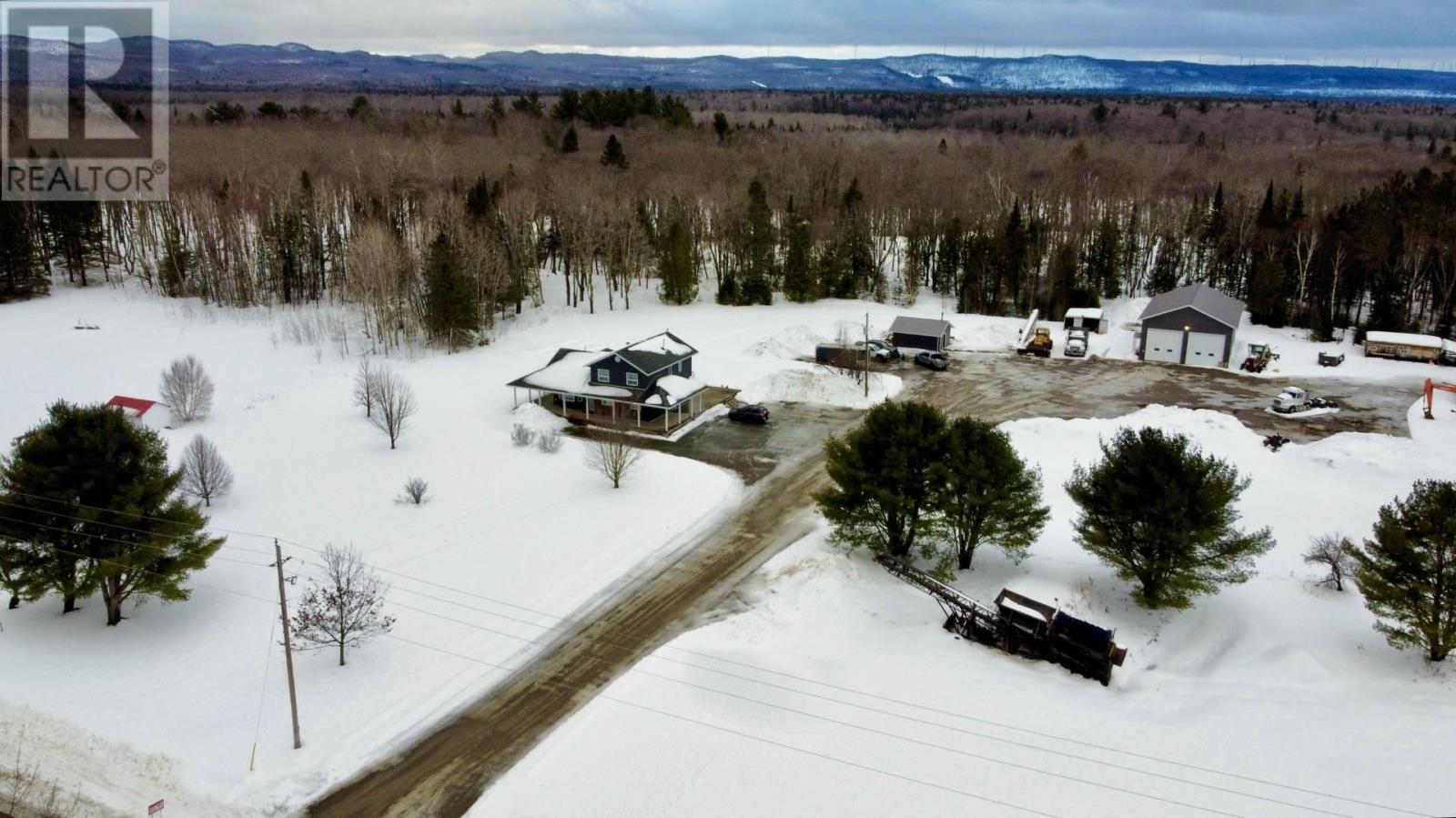 591 Highway 552 E, Goulais River, Ontario  P0S 1E0 - Photo 2 - SM260065