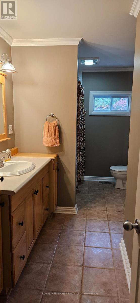 10175 Highway 41 Highway, Addington Highlands, Ontario  K0H 1Z0 - Photo 21 - X12461313