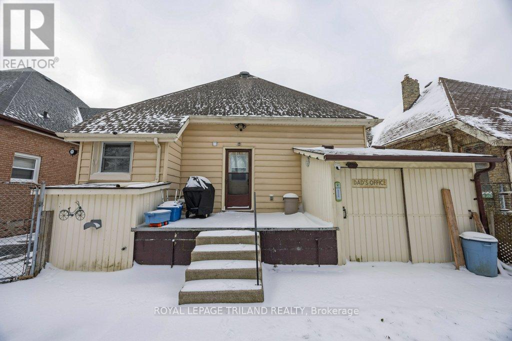 8 Weldon Avenue, St. Thomas, Ontario  N5P 1J6 - Photo 21 - X12685902