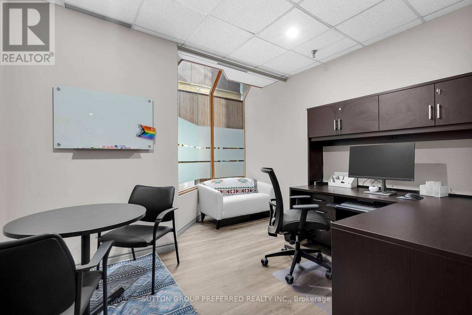 118-119 - 379 Dundas Street, London East, Ontario  N6B 1V5 - Photo 24 - X12685924