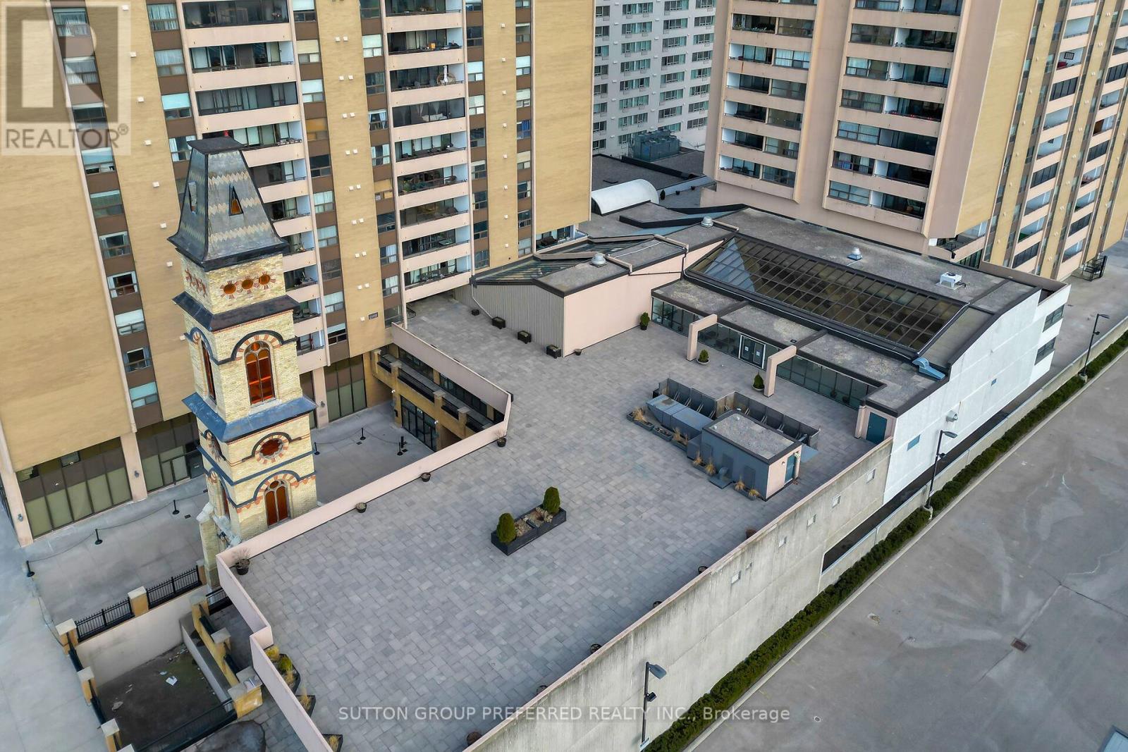 118-119 - 379 Dundas Street, London East, Ontario  N6B 1V5 - Photo 39 - X12685924