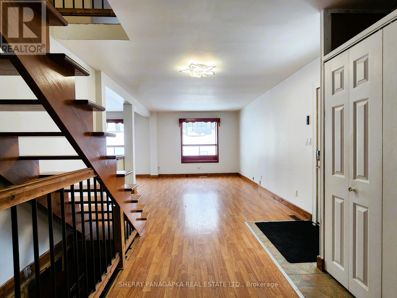 59 Mckelvie Avenue, Kirkland Lake, Ontario  P2N 2K6 - Photo 3 - T12685836